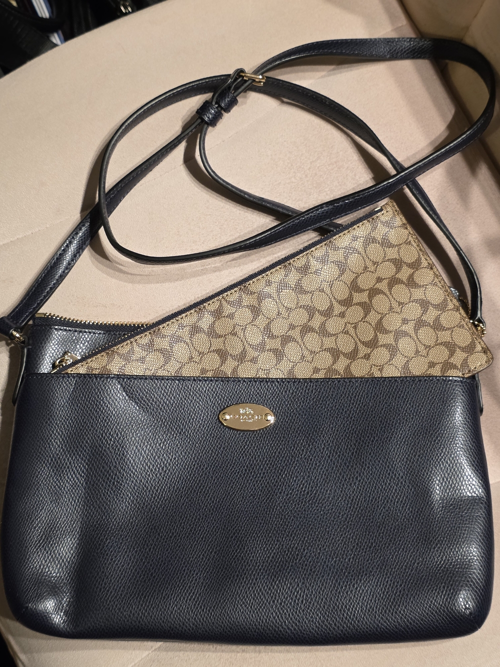 COACH EAST/WEST SIGNATURE POP CROSSBODY CROSSGRAIN LEATHER Dark Navy Blue